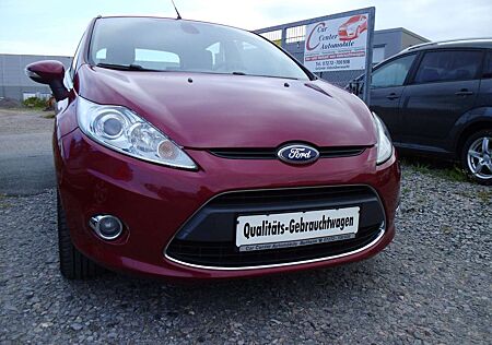 Ford Fiesta 1.4 Titanium/1.Hand/Klimaautomatik/EURO 5/ESP...