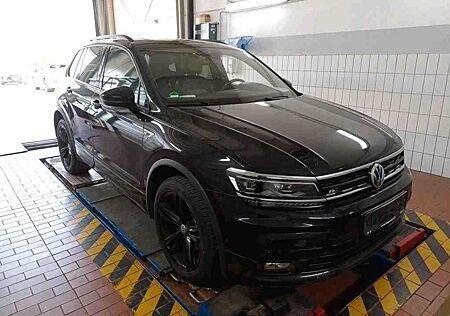 VW Tiguan Volkswagen Highline 4M 2.0TDI DSG R line Black Style