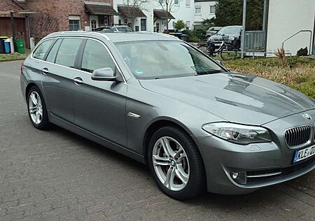 BMW 525d 525 Touring Sport-Aut.