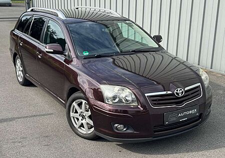 Toyota Avensis Kombi 2.0 D-4D Travel