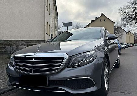 Mercedes-Benz E 220 d (213.004)