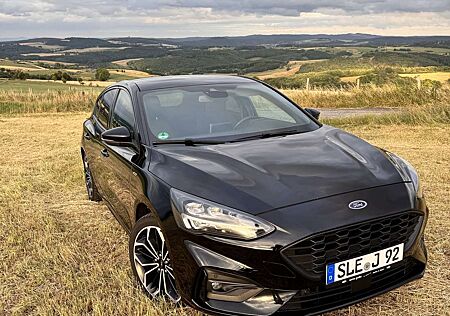 Ford Focus ST-Line