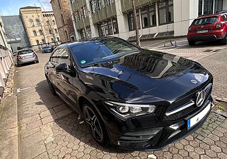 Mercedes-Benz CLA 250 e 8G-DCT