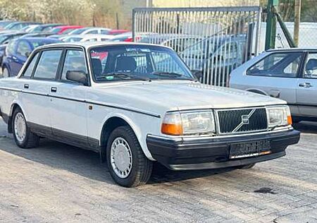 Volvo 244 *limo