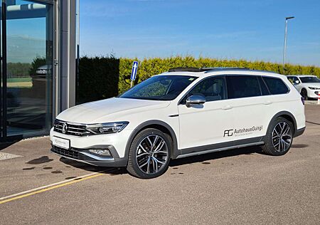 VW Passat Alltrack Volkswagen Variant Alltrack 2.0 TDI 200 PS DSG 4M AHK/StHz/PD