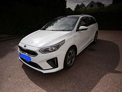 Kia Ceed SW / cee'd SW Ceed SW 1.6 GDI DCT OPF Plug-in-Hybrid Platinum