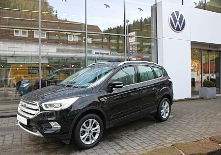 Ford Kuga Titanium 1.5 EcoBoost Klima,PDC,SHZ,BT