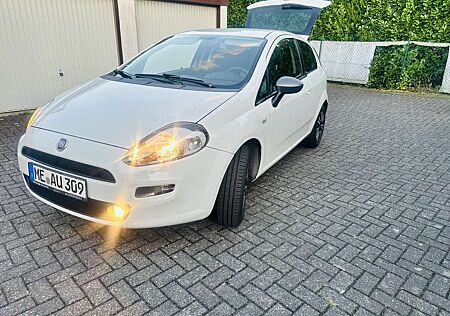 Fiat Punto 1.2 Top Motor Getribe. Tüv 2028.