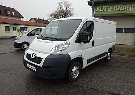 Peugeot Boxer HDi 1. Hd AHK Winterreifen neu nur 93700km