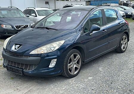 Peugeot 308 Platinum -Panorama -Navi -PDC -Alu -Klimaaut