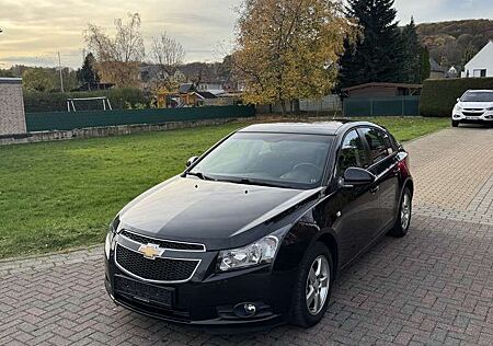 Chevrolet Cruze 1.6 LS