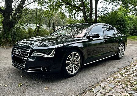 Audi A8 4.2 TDI Quattro Matrix, ACC, Tot-W. Ass., S-Dach