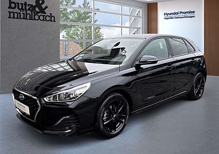 Hyundai i30 1.4 Benzin. M/T Sonderedition Passion-MAYEN