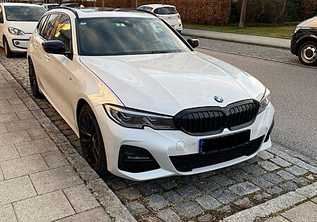 BMW 330d 330 Touring xDrive Aut. M Sport