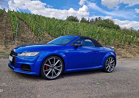 Audi TT 2.0 TFSI quattro