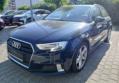 Audi A3 Sportback quattro sport*Navi*Sportfahrwerk