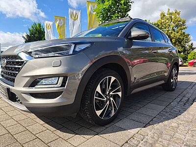 Hyundai TUCSON Tucson 1.6 GDi 177 PS 2WD Premium/Autom/Panodach/Navi/19 Tkm