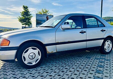 Mercedes-Benz C 250 Diesel W202 Unfallfrei 1. Hand Klima ZV