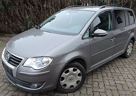 VW Touran Volkswagen 1.4TSI Trendline/DSG/Automatik/Navi/Euro5