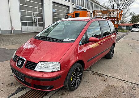 Seat Alhambra 2.8 V6 Signo /SCHALTER/7 SITZE/LEDER/ALU/PDC/EU 4