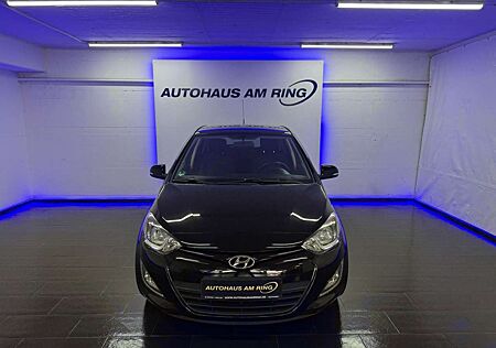 Hyundai i20 FIFA World Cup 1HND SZHG TEMPO PDC ALU BLUET