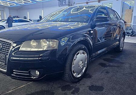 Audi A3 Sportback 2.0 TDI Attr*AUT*KLIMA*NAVI*SHZ*AHK