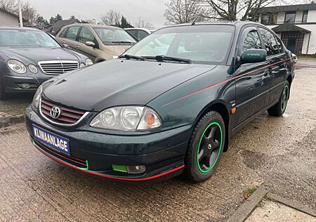 Toyota Avensis 1.8 Style KLIMA ALU ALLWETTERREIFEN !