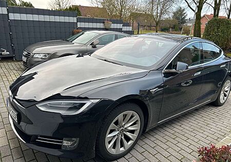 Tesla Model S 75D Allradantrieb