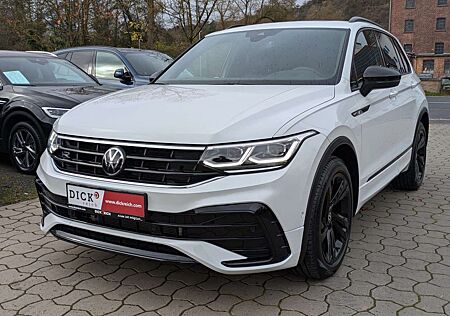 VW Tiguan Volkswagen 1.5 TSI DSG R-LINE BLACK PANO/KAM/HUD/LED