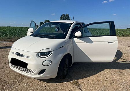 Fiat 500E Icon