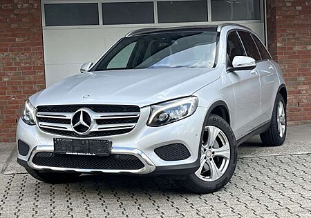Mercedes-Benz GLC 220 Panorama Sportsitze LED 1-Hand