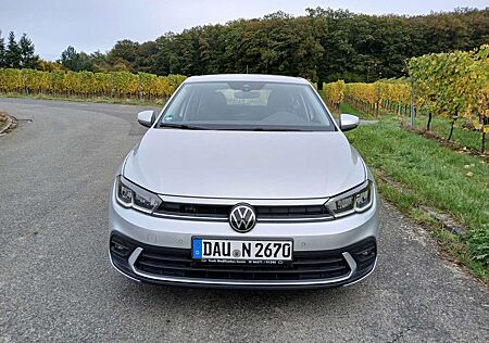 VW Polo Volkswagen 95 PS TSI wenig km -wie R-Line- seltene AHK *top*