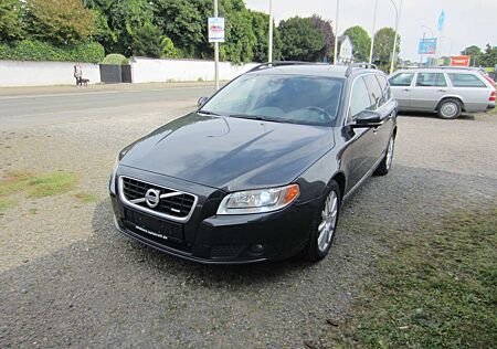 Volvo V70 Momentum