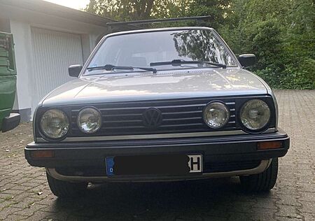 VW Golf Volkswagen 2 II+CL Oldtimer