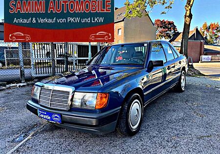 Mercedes-Benz E 300 D Oldtimer--