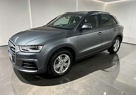 Audi Q3 2,0 TFSI quattro NAVI-AHK-1.HAND-TÜ-NEU