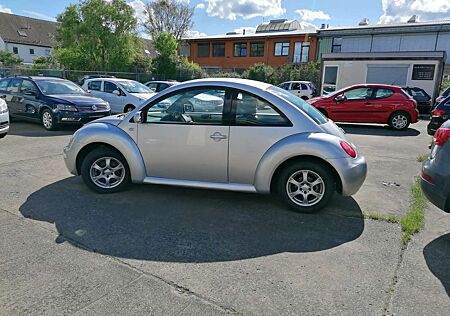 VW New Beetle Volkswagen 1.6 en vogue