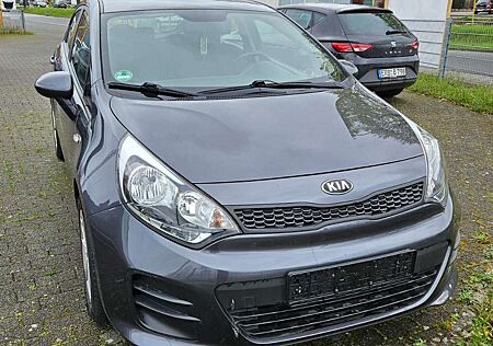 Kia Rio 1.2 Sensation!