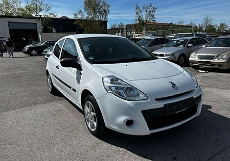 Renault Clio YAHOO!