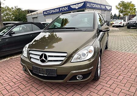 Mercedes-Benz B 160 (245.231) aus 2. Hand +Scheckheft+Winterreifen
