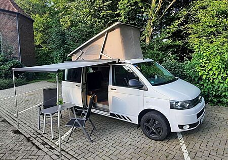 VW T5 Transporter Volkswagen T5.2 DSG 140 PS mit California Ausbau Küche