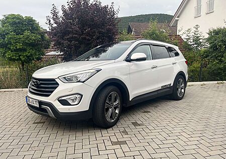 Hyundai Grand Santa Fe 2.2 CRDI 4WD Automatik Premium