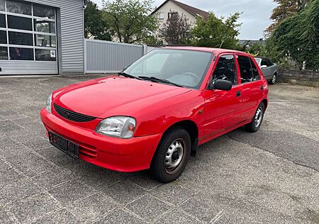 Daihatsu Charade TÜV BIS 10/2026, 8xbereift