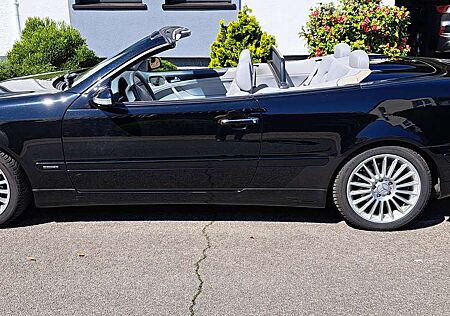 Mercedes-Benz CLK 200 CLK-Klasse Cabrio Kompressor Elegance