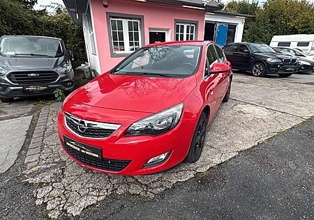 Opel Astra J Lim. 5-trg. Sport