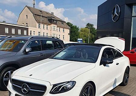 Mercedes-Benz E 220 d Coupe 9G-TRONIC AMG Line