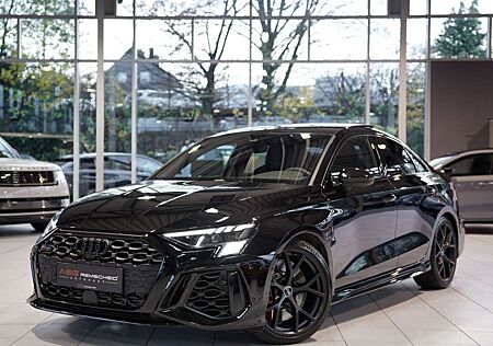 Audi RS3 Limousine q. 1.H *19 *ACC*Pano*Schale*S-AGA