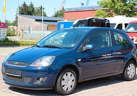 Ford Fiesta 1.3i # Klimaanlage # ZV # TÜV 10.2025