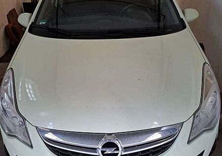 Opel Corsa 1.4 16V Innovation