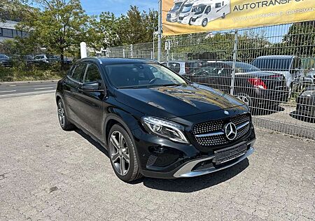 Mercedes-Benz GLA 200 Leder BiXenon Navi RFK Standheiz EU6 Tüv